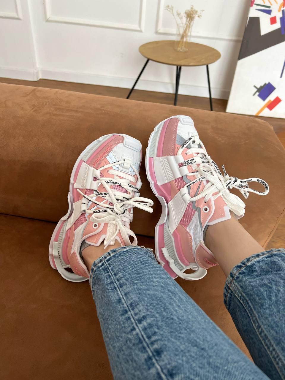 DG Space Light Pink