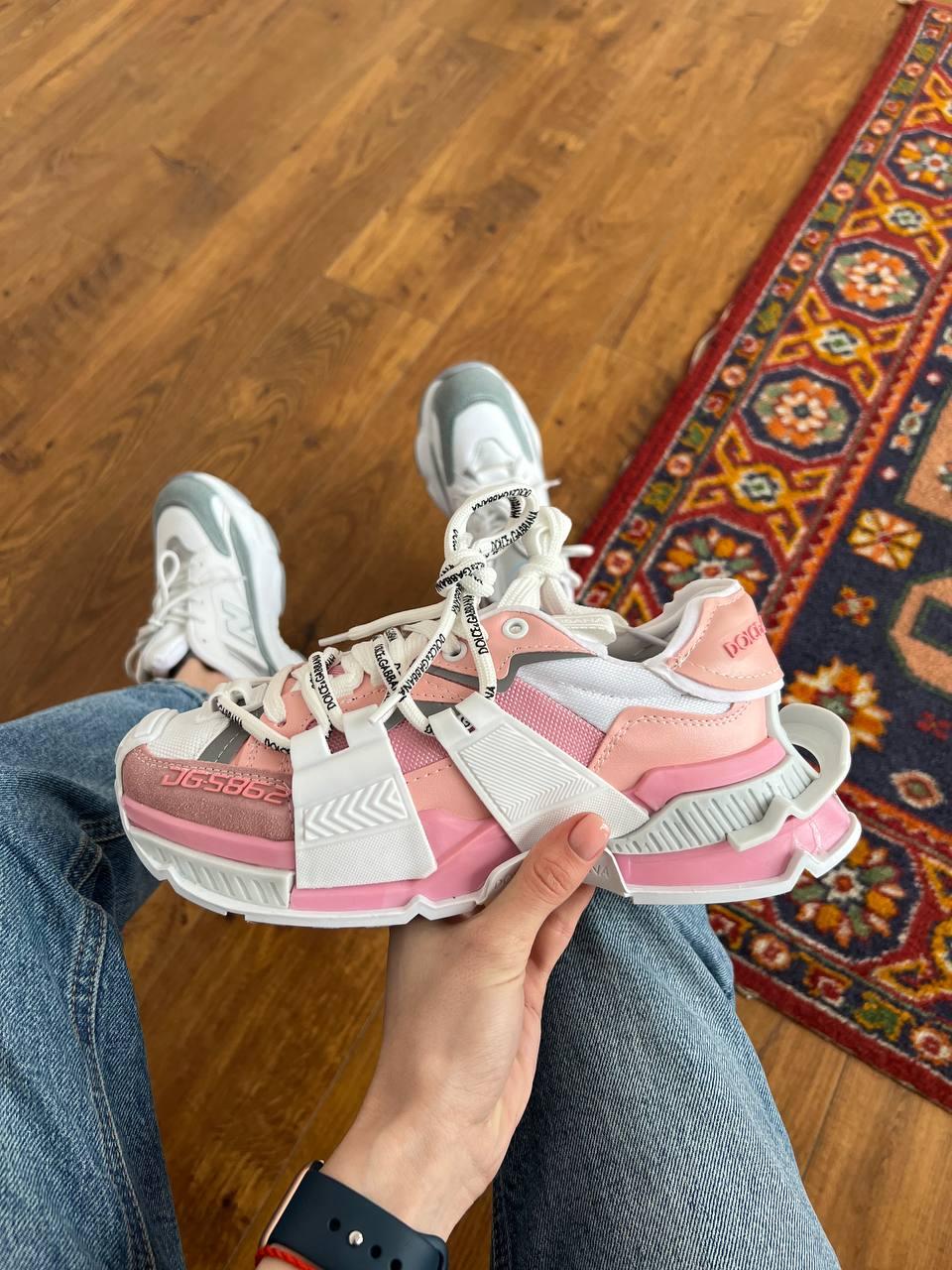 DG Space Light Pink