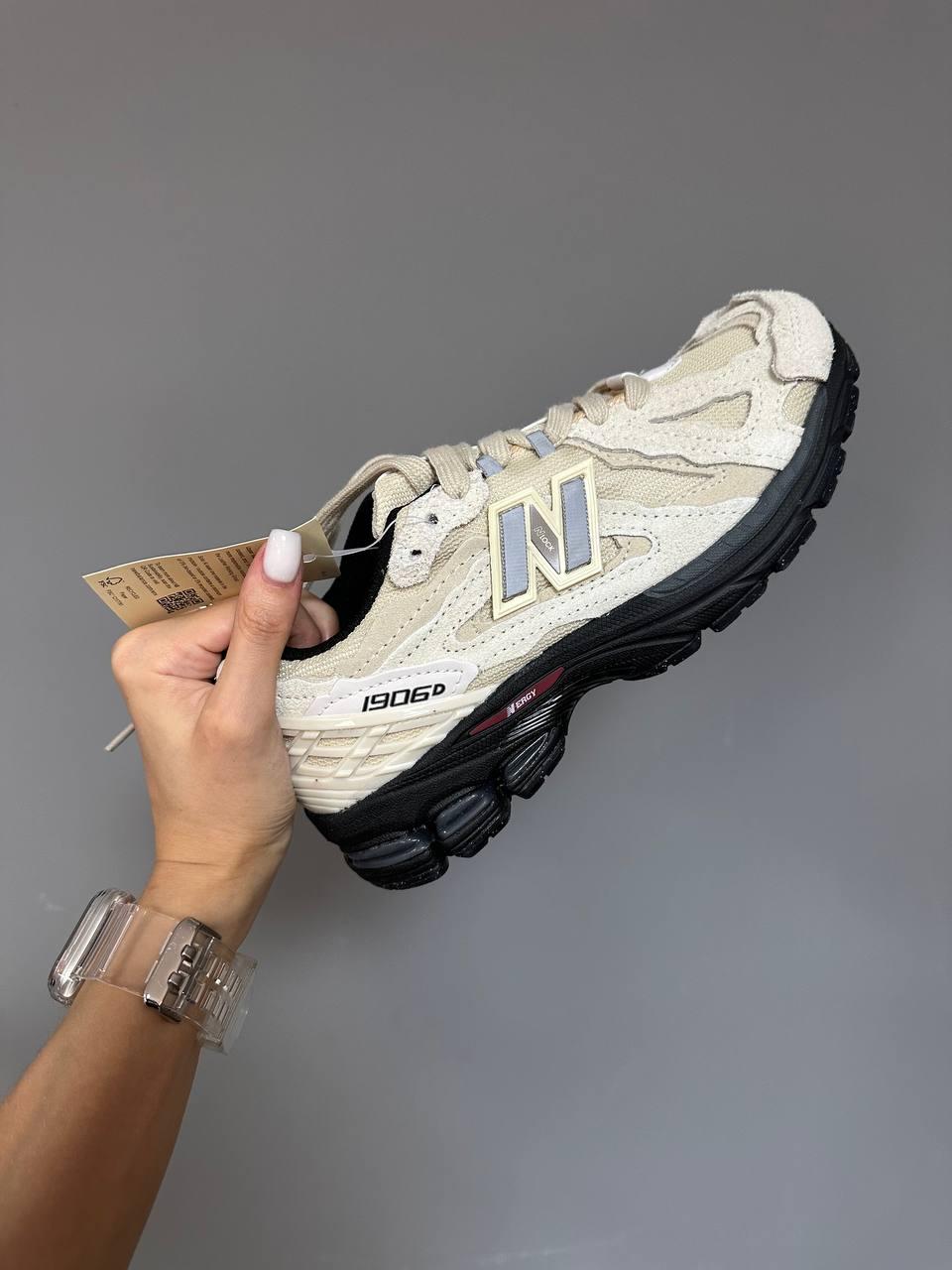 New Balance 1906r Beige Black