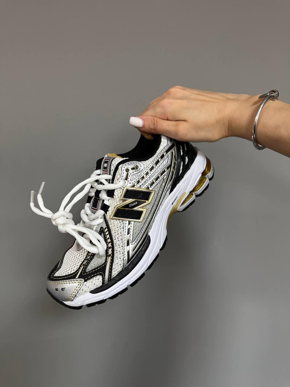 New Balance 1906r Gold Silver Black