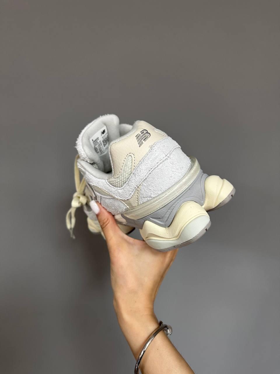 New Balance 9060 QUARTZ Grey