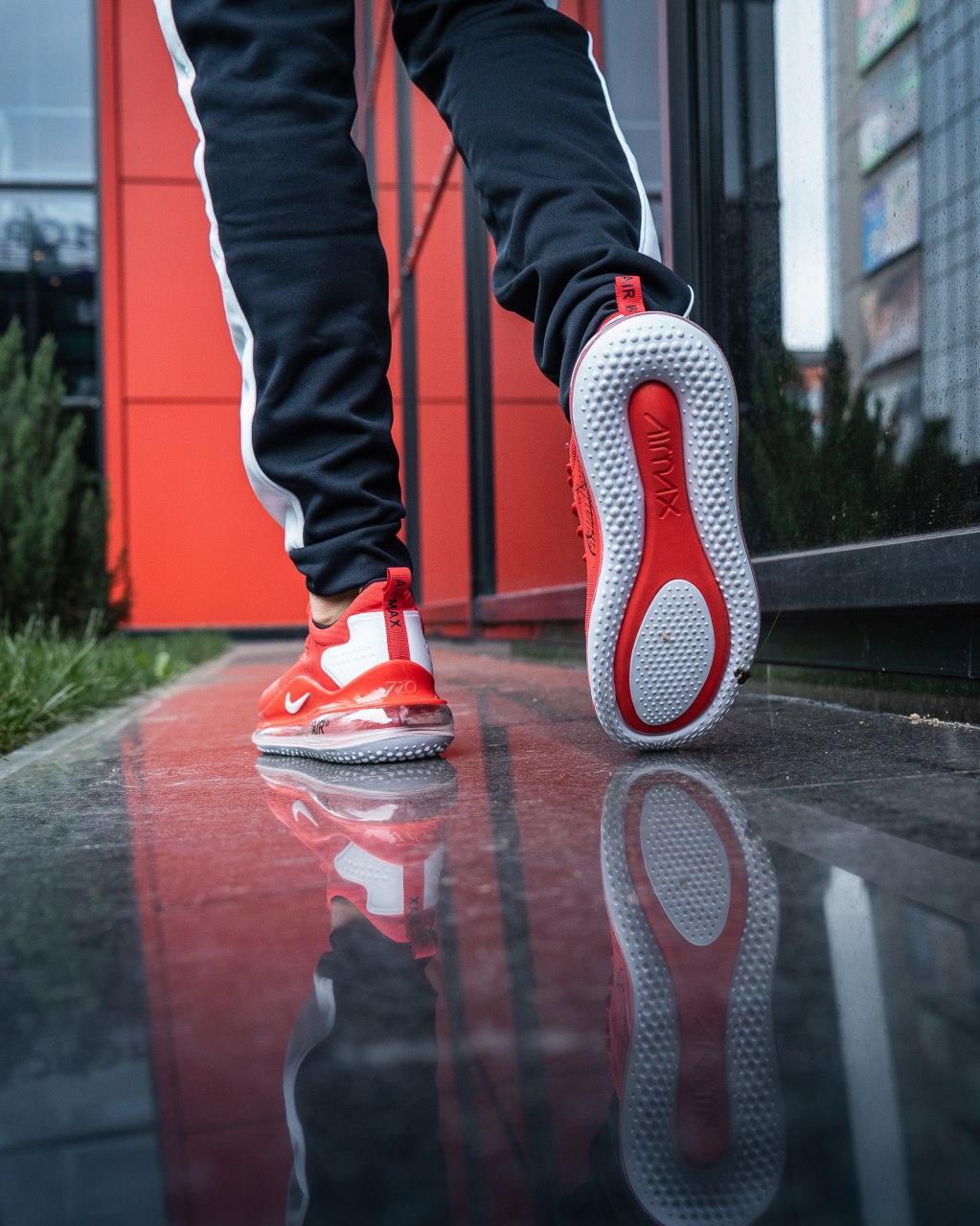 Nike Air Max 720 NEW Red White