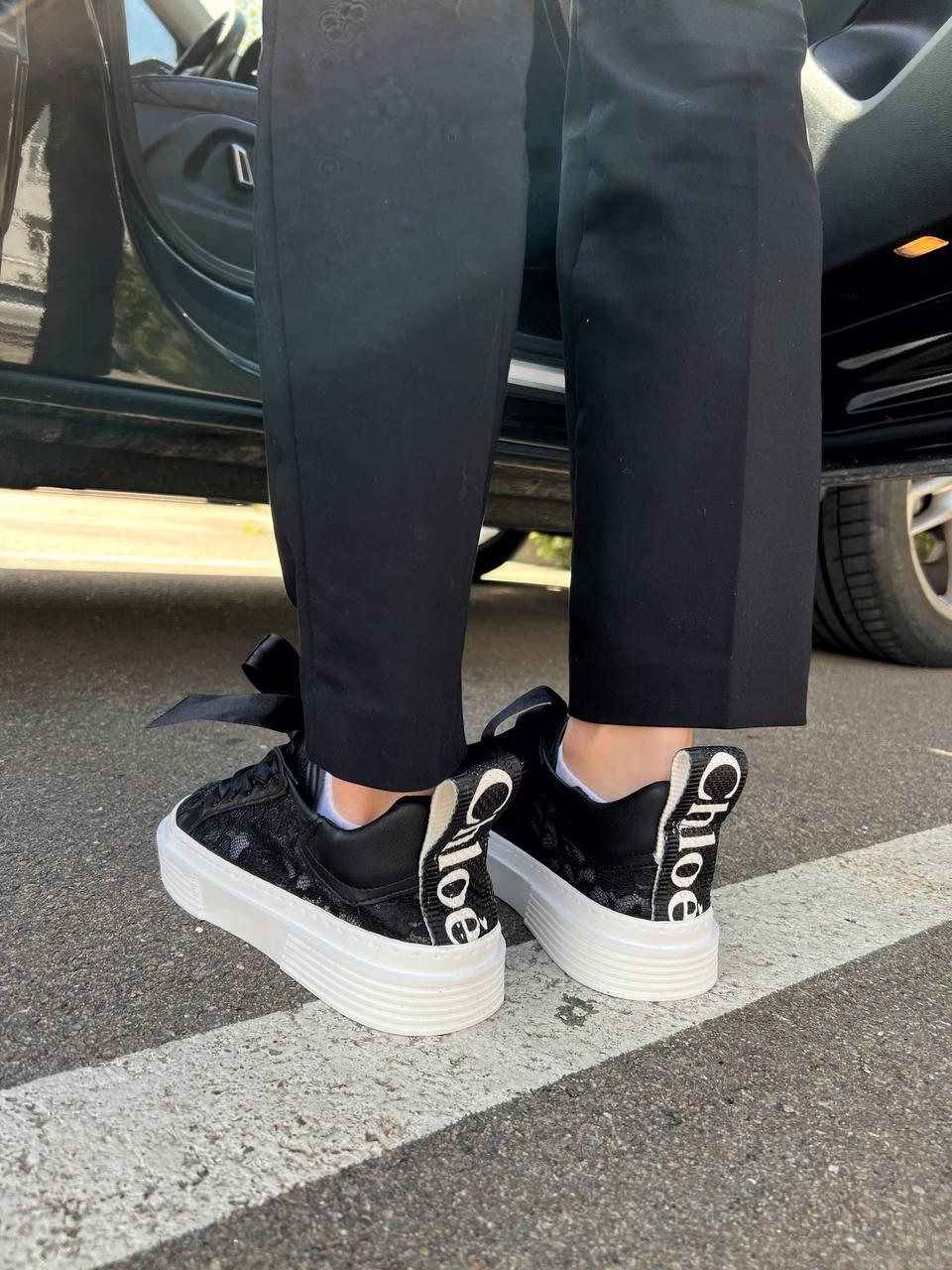 Chloe Lauren Sneakers Black White