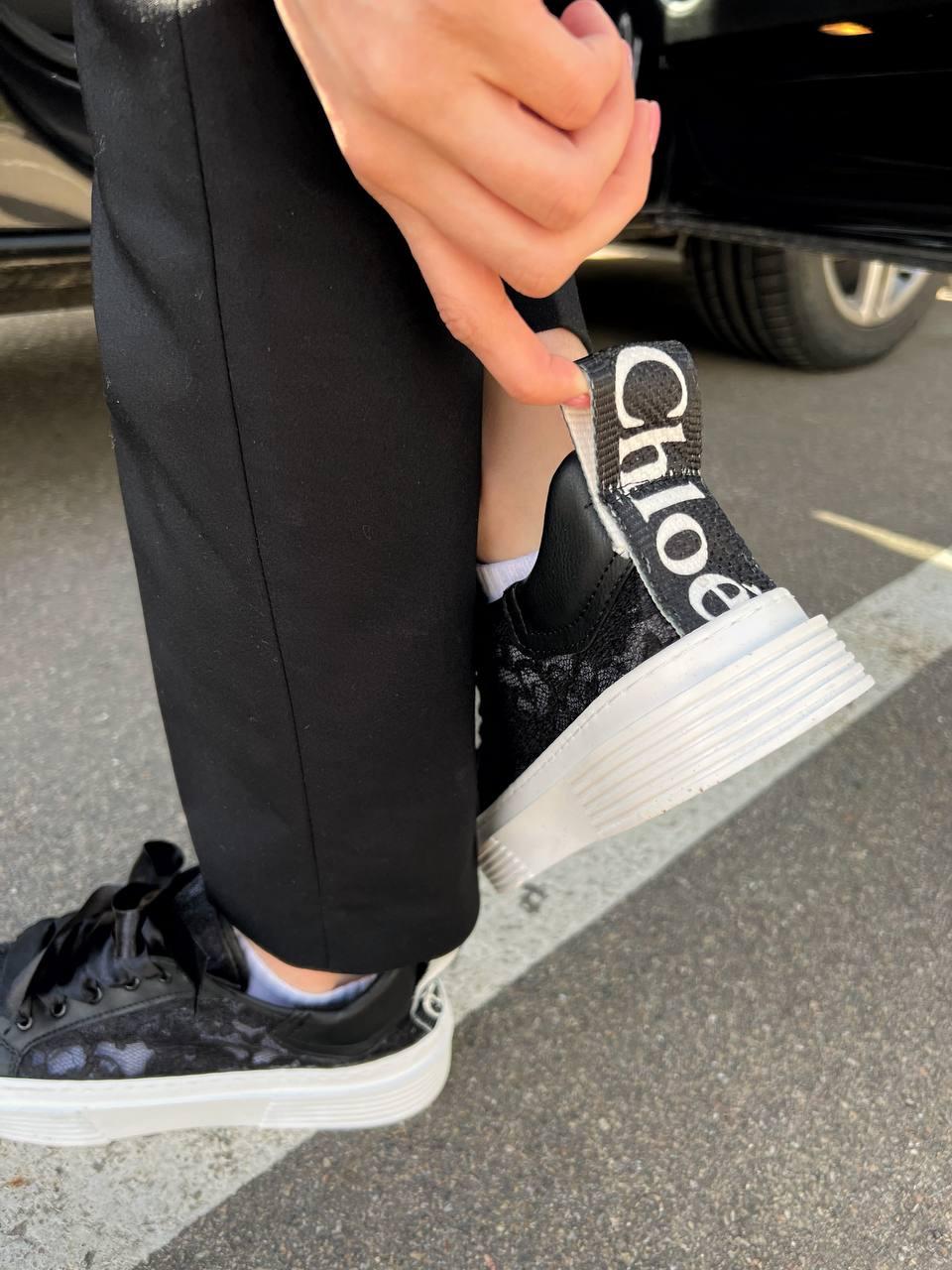 Chloe Lauren Sneakers Black White