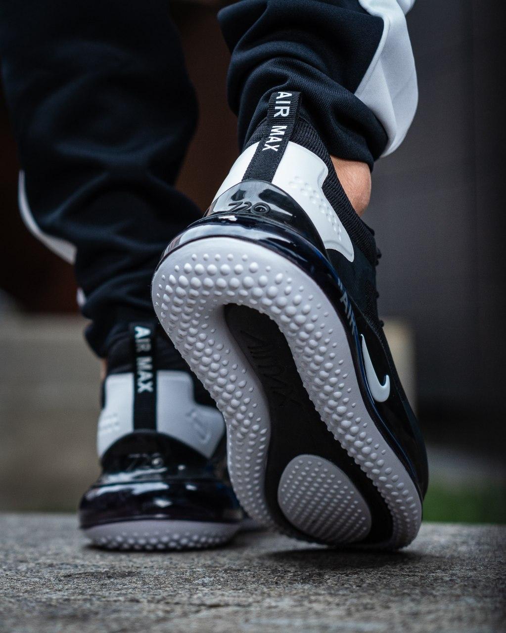 Nike Air Max 720 NEW Black White