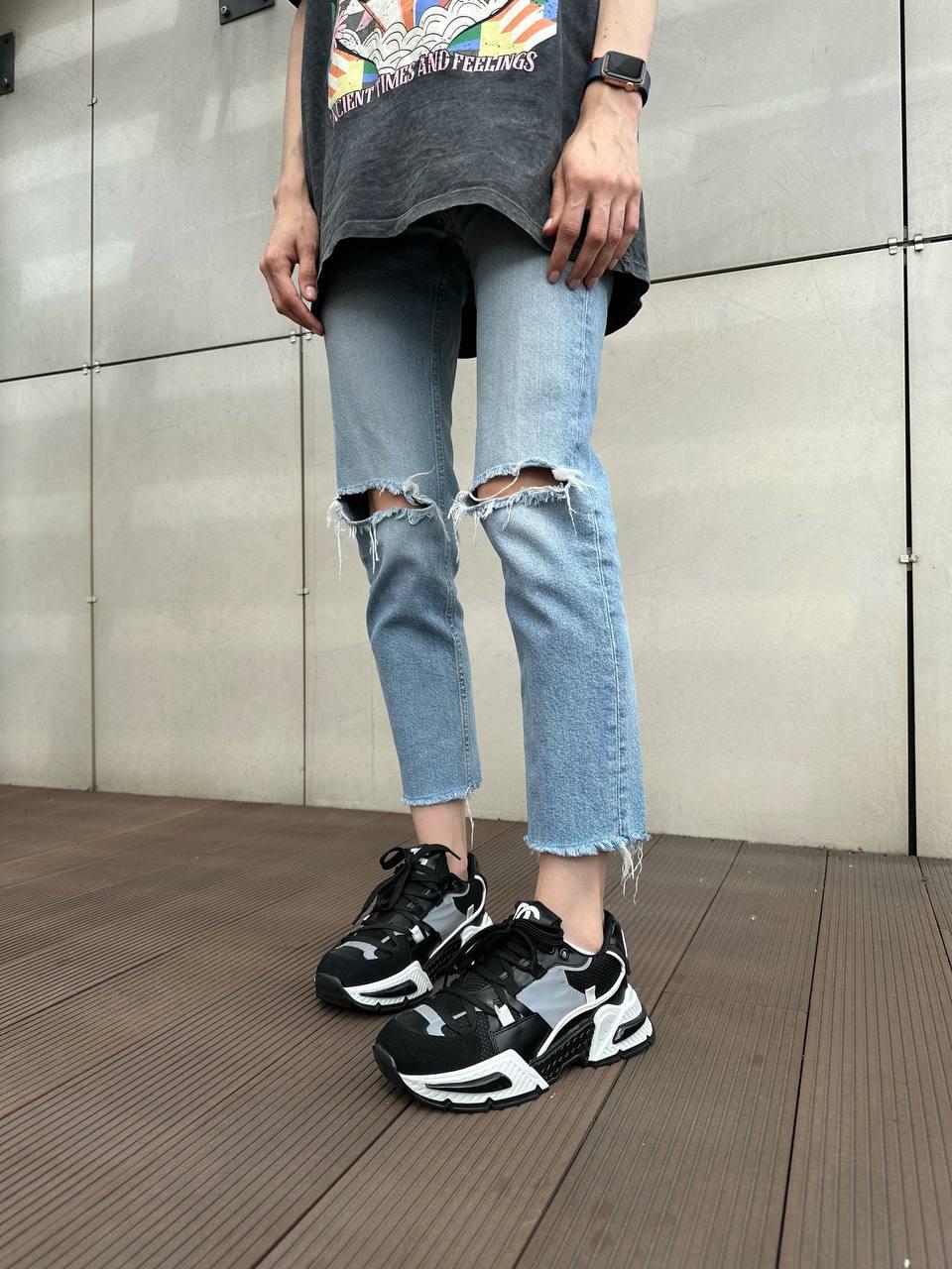 Dolce & Gabbana Air Master Black White