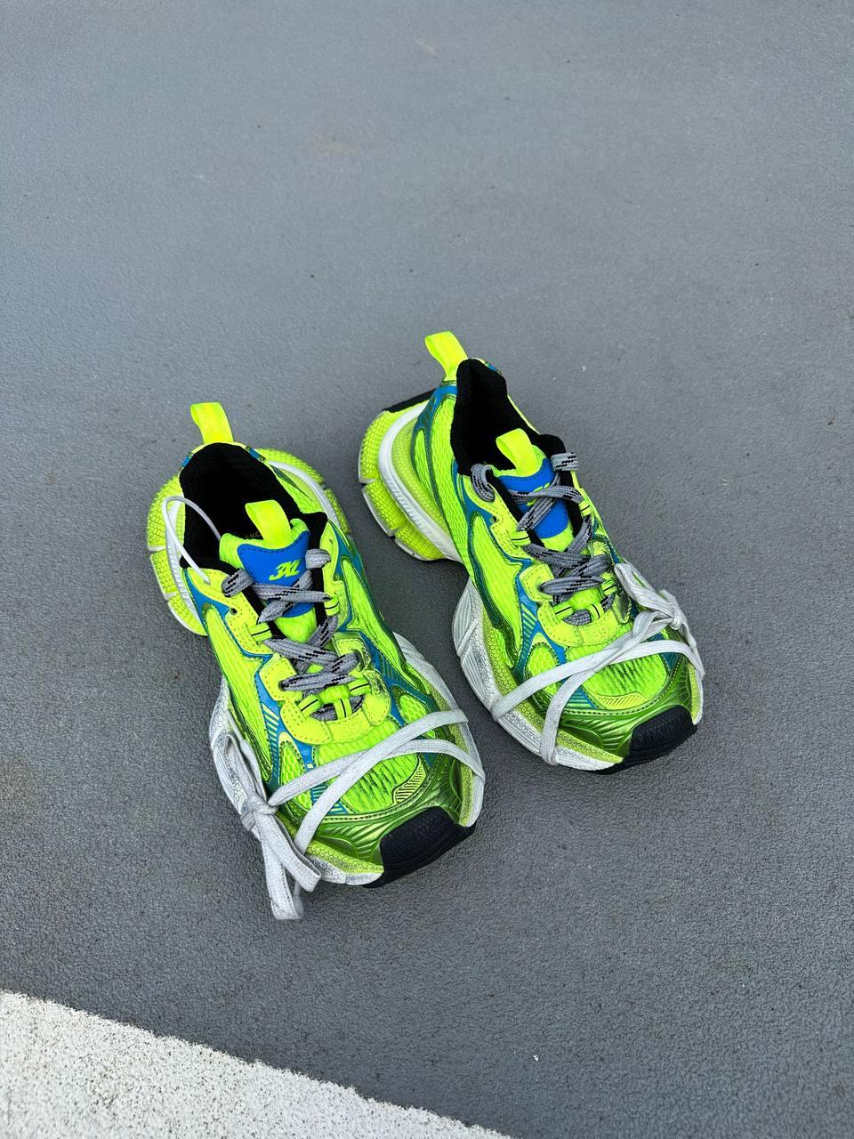 Balenciaga 3 XL in Fluo Yellow