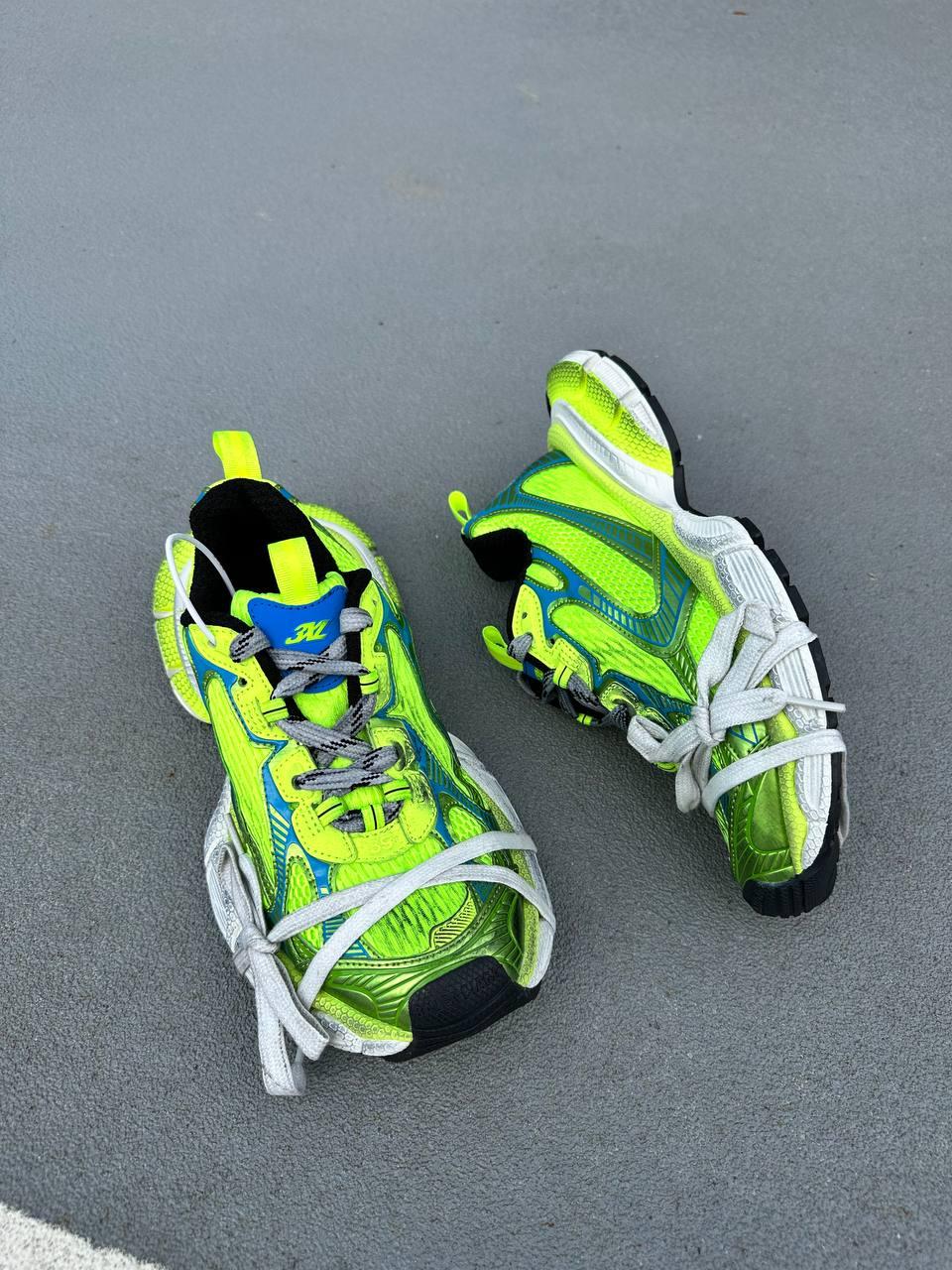 Balenciaga 3 XL in Fluo Yellow