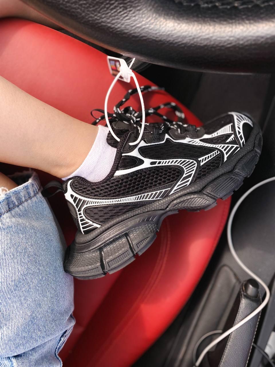 Balenciaga 3XL Black White