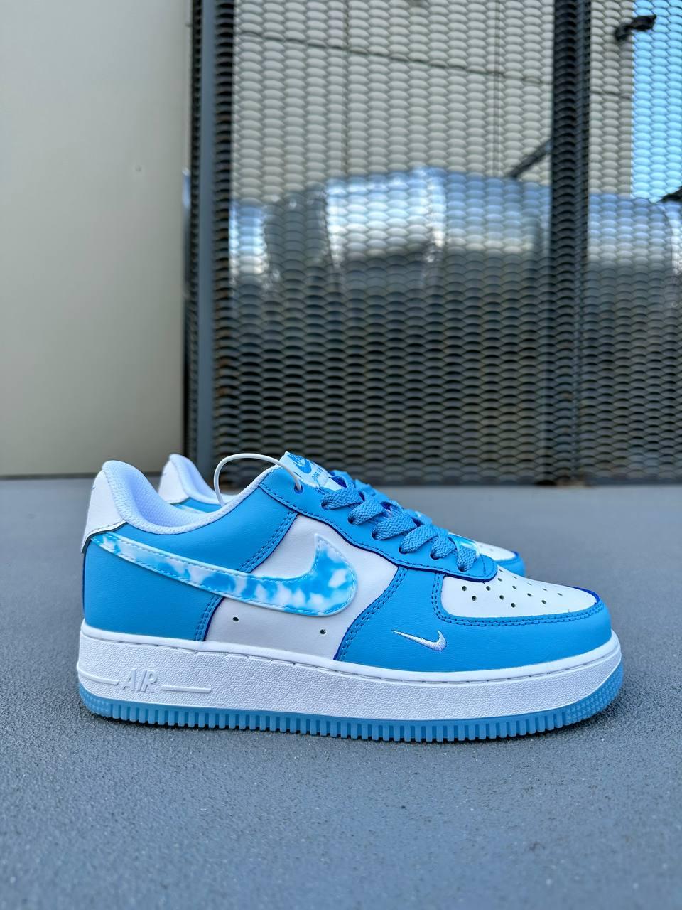 Nike Air Force 1 07 Lx Nail Art Celestine