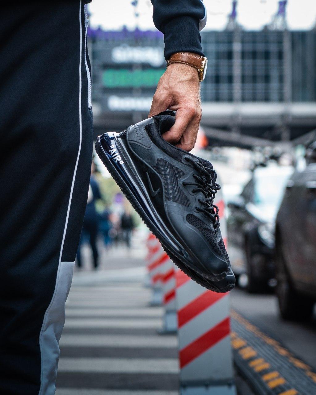 Nike Air Max 720 NEW Black 2