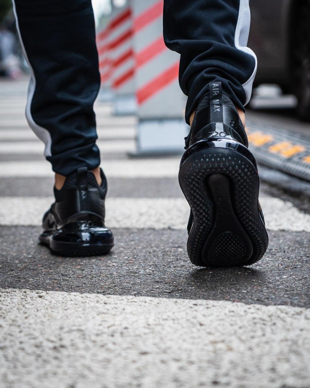 Nike Air Max 720 NEW Black 2