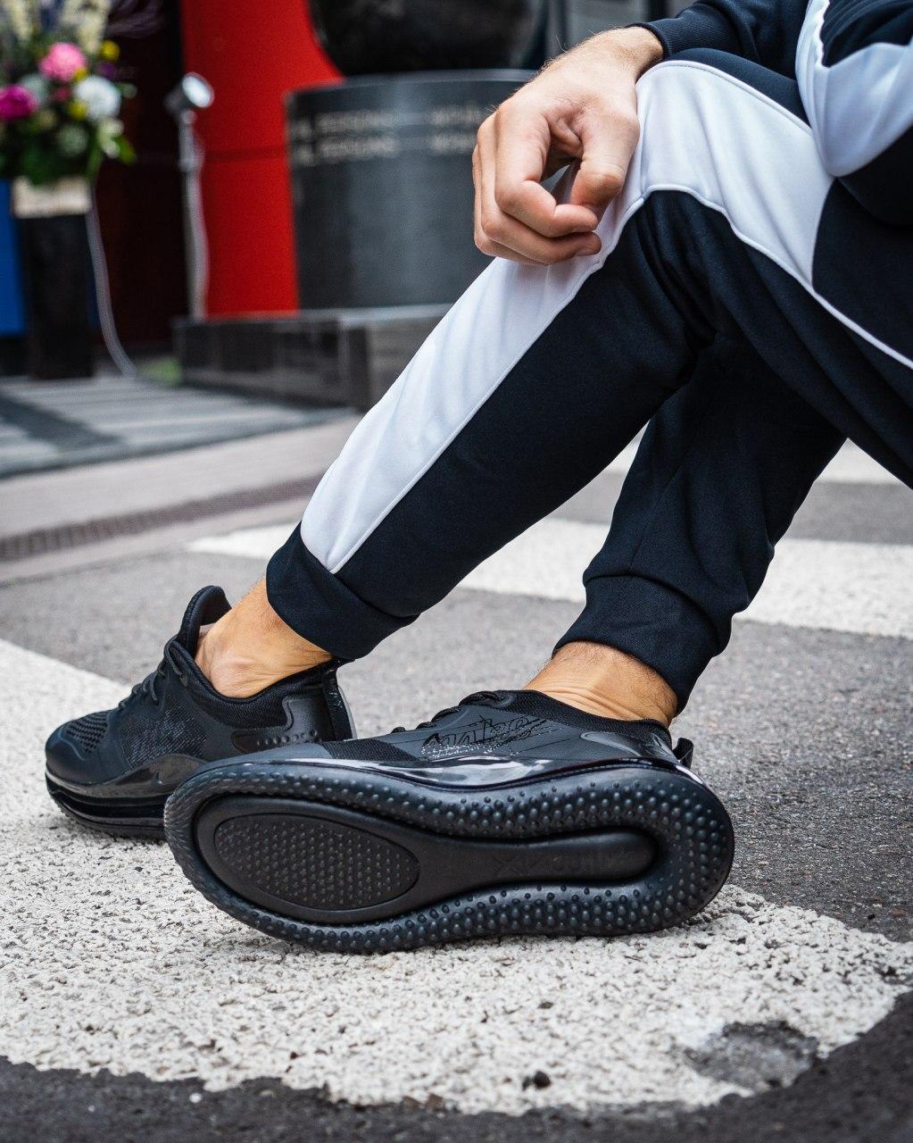 Nike Air Max 720 NEW Black 2