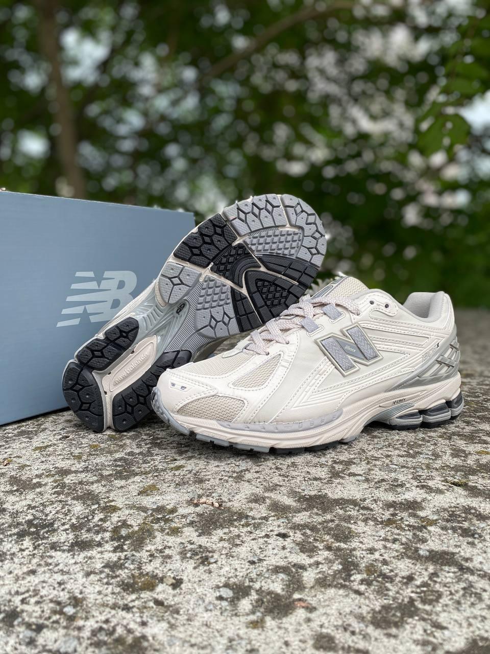 New Balance 1906R White Grey M1906RD