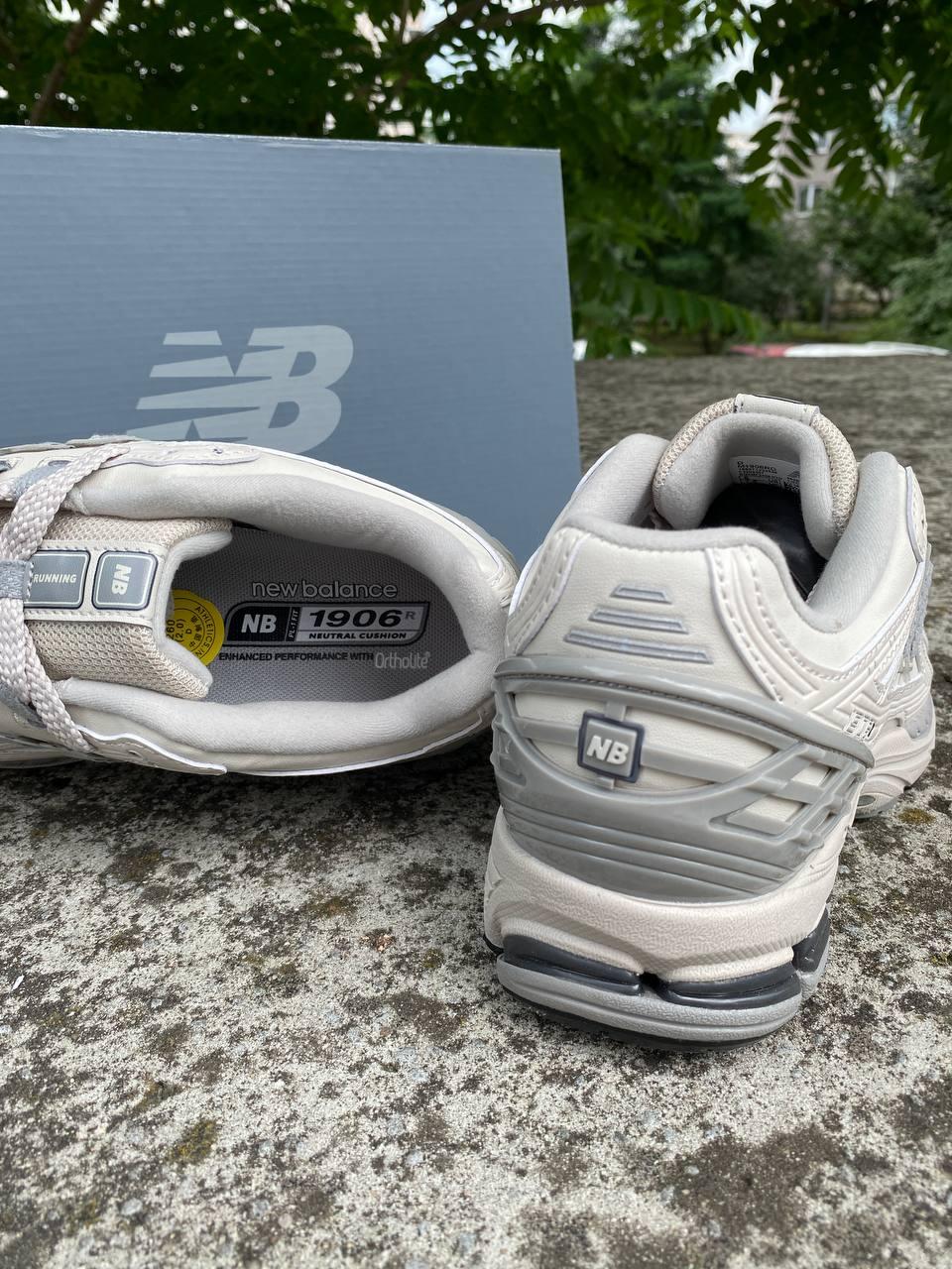 New Balance 1906R White Grey M1906RD