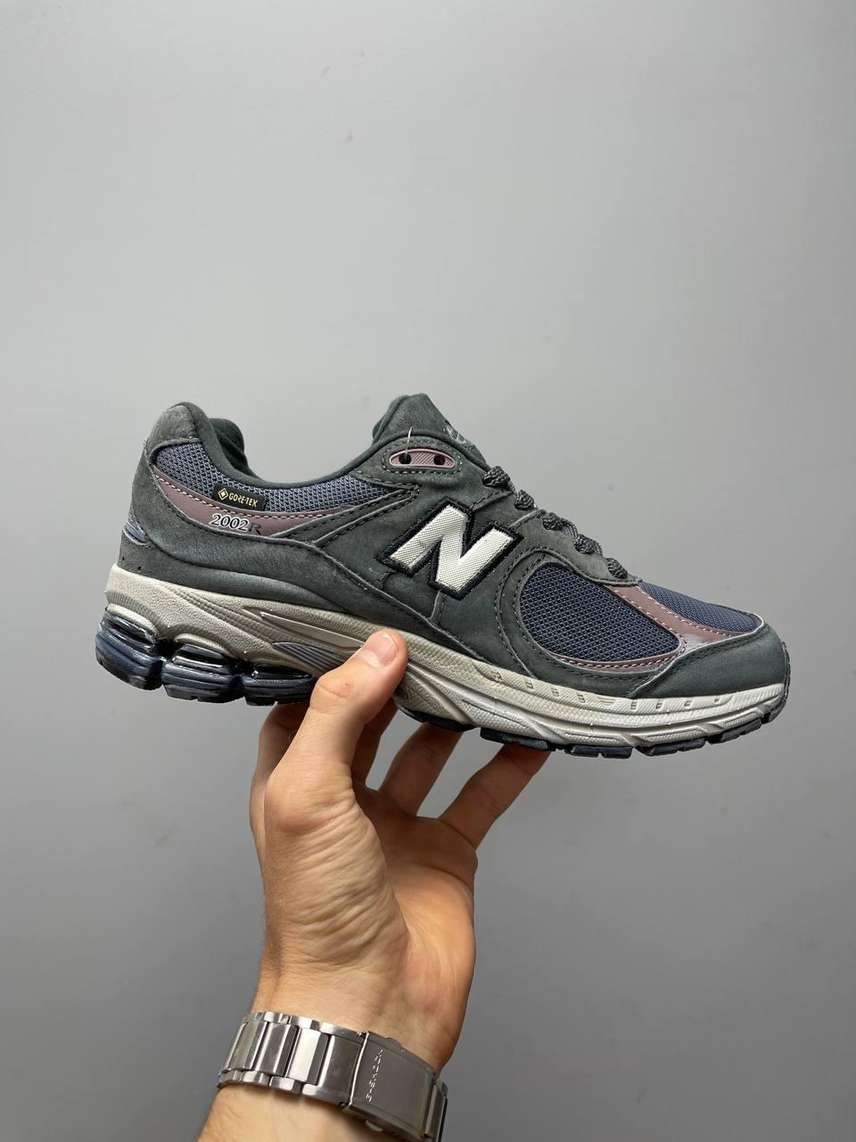 New Balance 2002R Gore-Tex Magnet Mood Indigo
