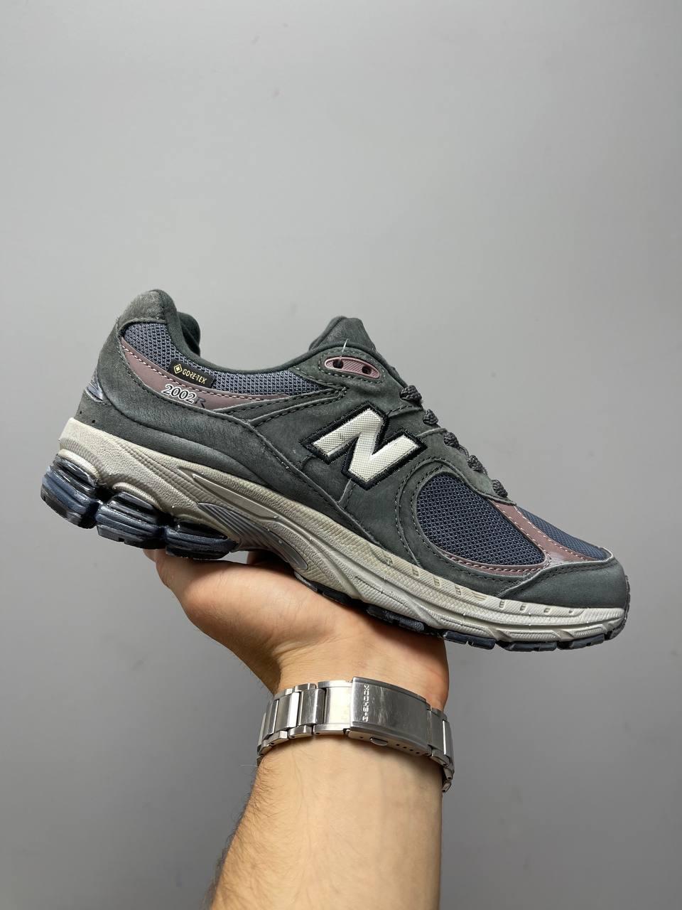 New Balance 2002R Gore-Tex Magnet Mood Indigo