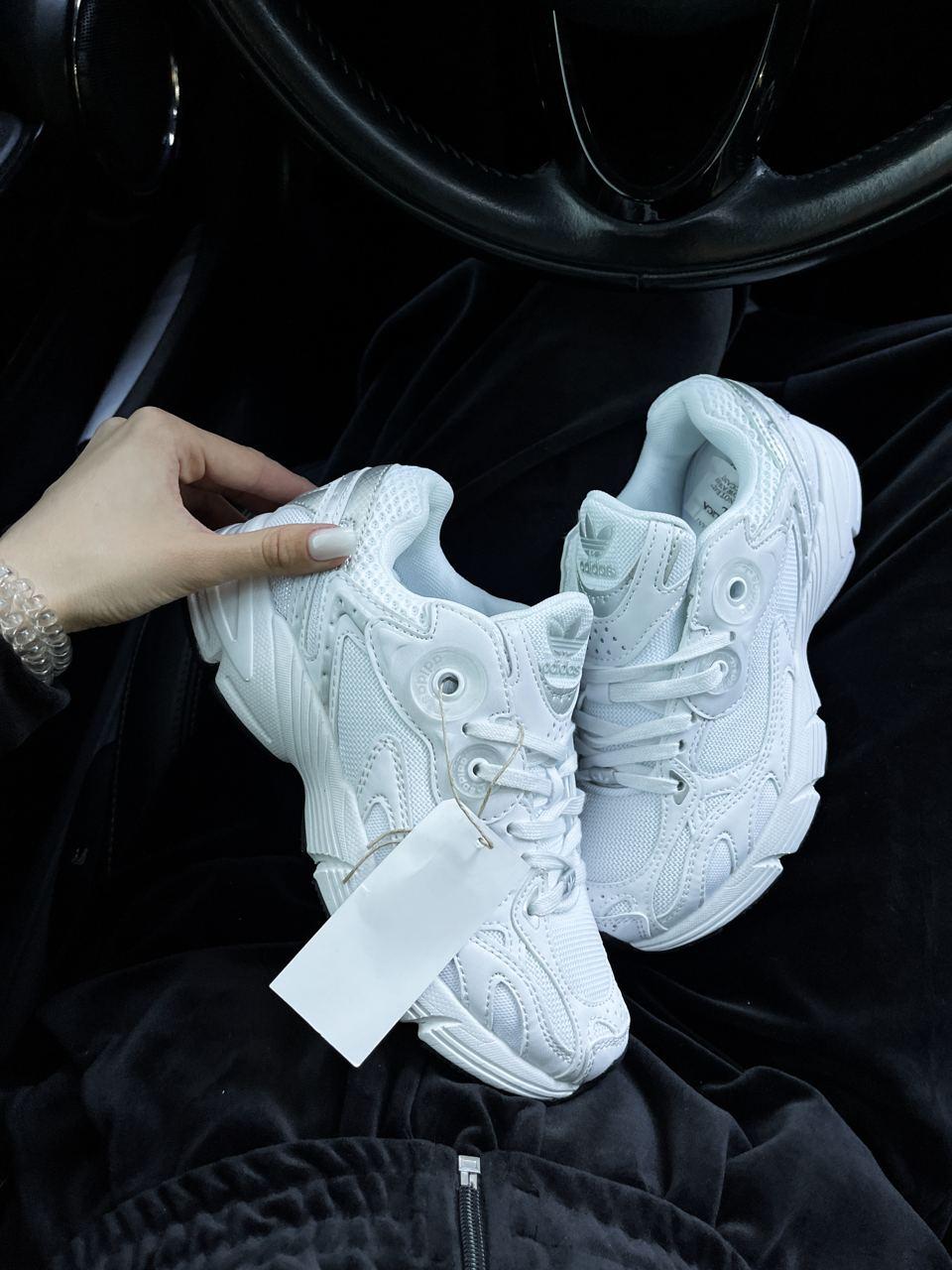 Adidas Astir Full White
