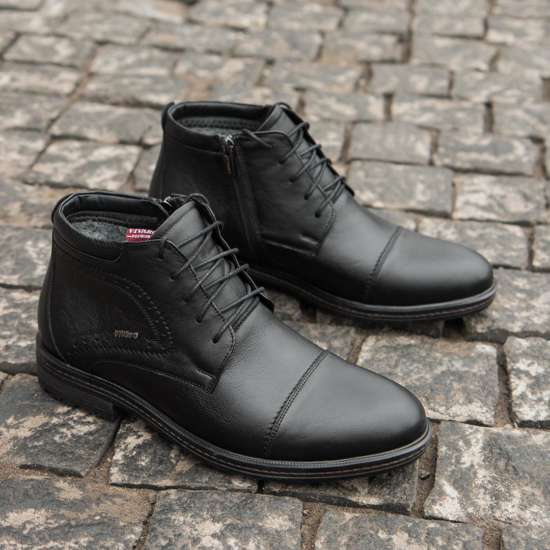 Універсальні чоловічі черевики чорного кольору