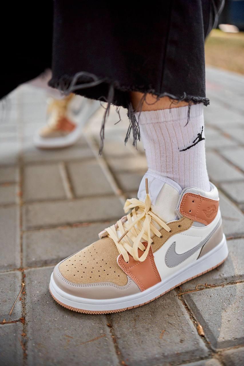 Nike Air Jordan 1 Retro High Grey Brown