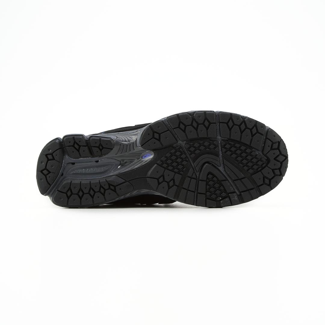 New Balance 1906R Cordura Pocket Black