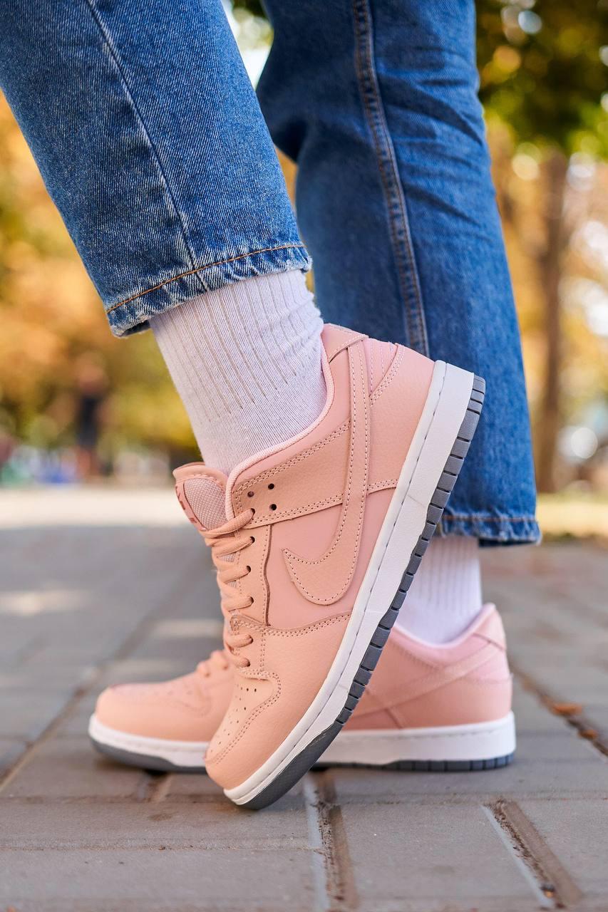 Nike SB Dunk Pink White