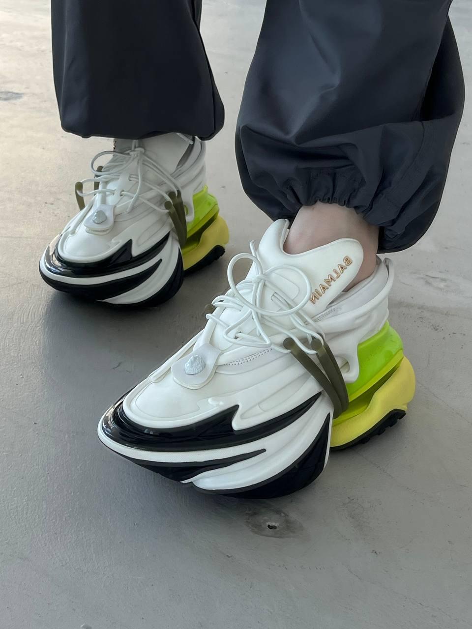 Balmain Unicorn Low-Top Black/White/Green