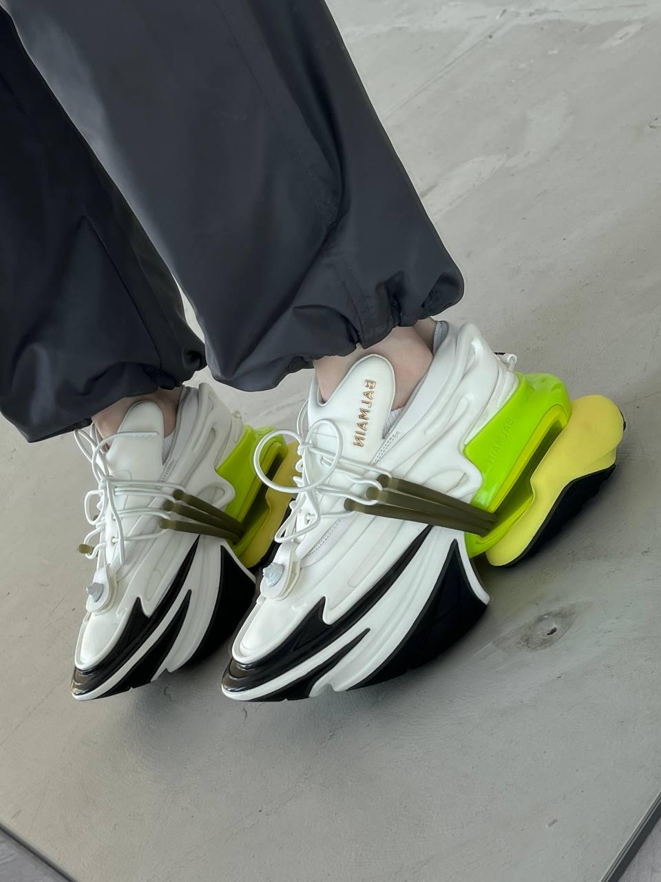 Balmain Unicorn Low-Top Black/White/Green