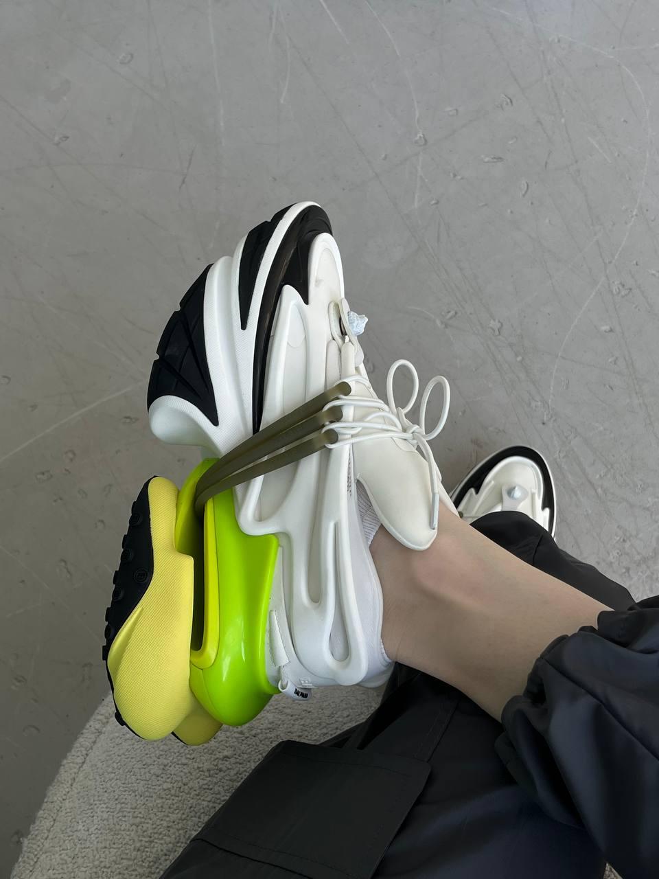Balmain Unicorn Low-Top Black/White/Green
