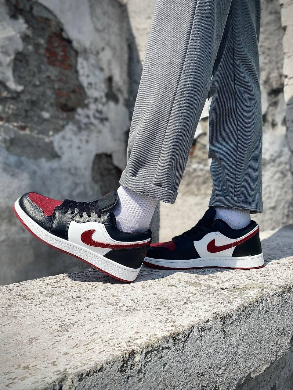 Nike Air Jordan 1 Retro Low Black Burgundy