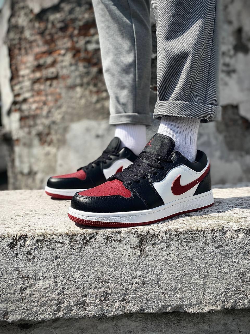 Nike Air Jordan 1 Retro Low Black Burgundy