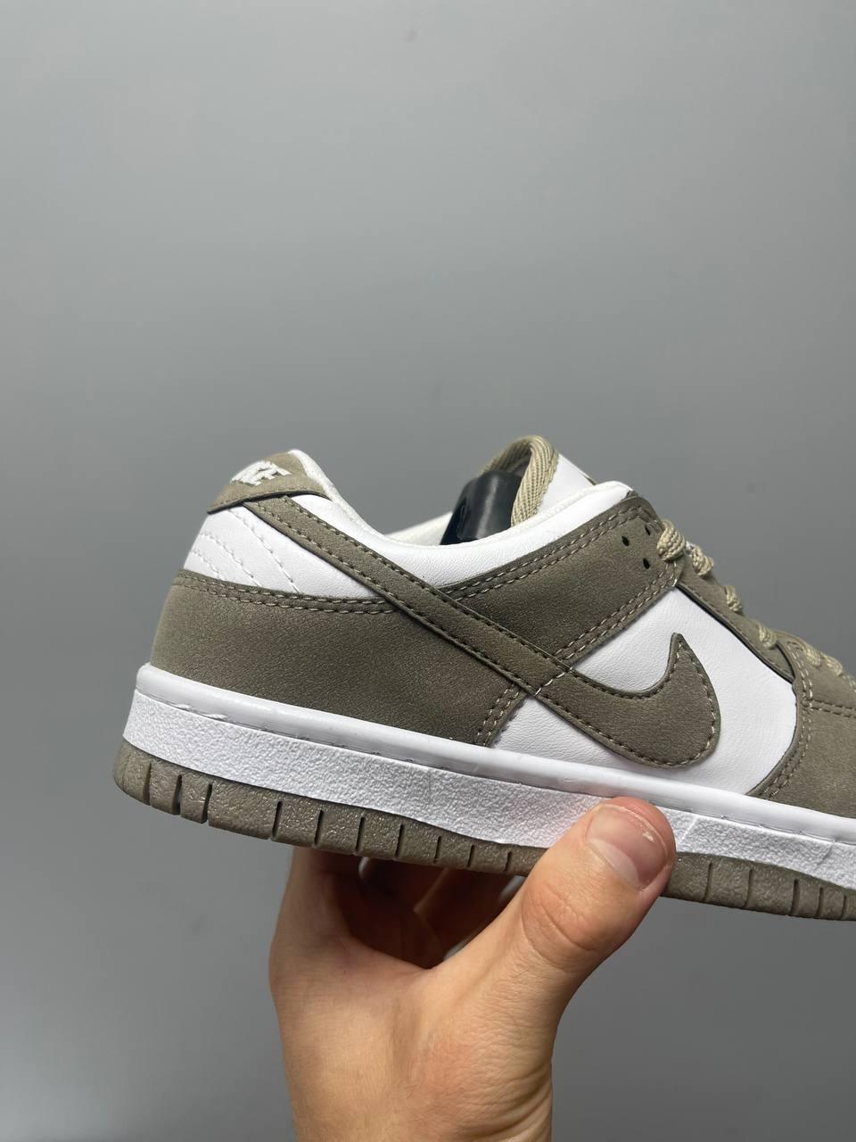 Nike SB Dunk Low Beige White