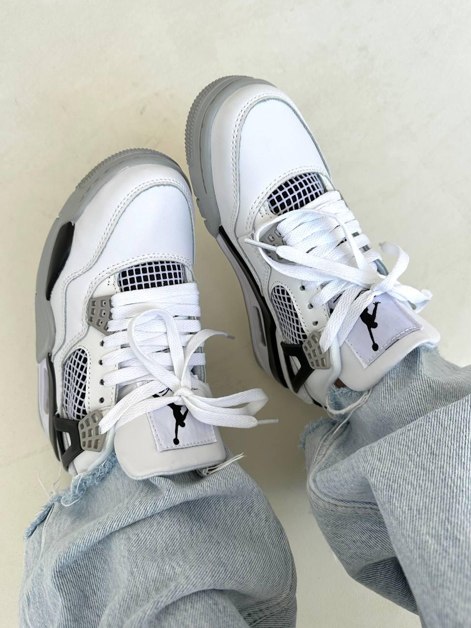 Nike Air Jordan 4 White Grey Black