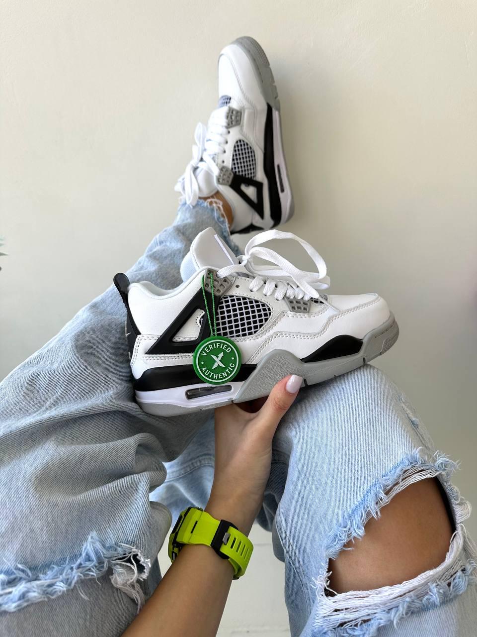 Nike Air Jordan 4 White Grey Black