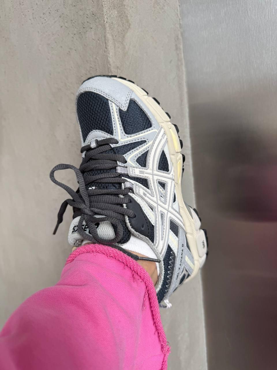 Asics Kahana 8 Grey