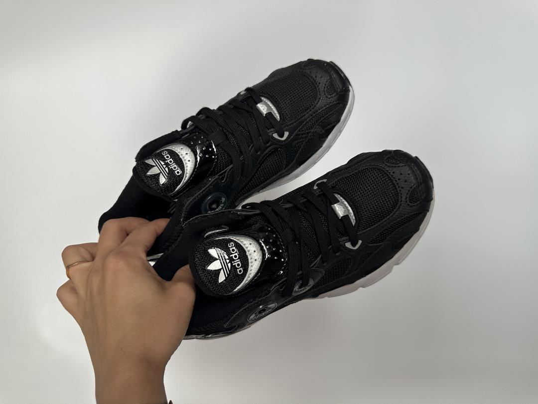 Adidas Astir Black White