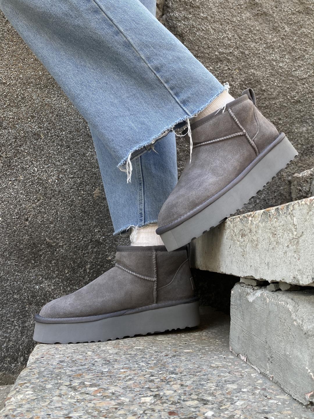 Ugg Classic Ultra Mini Platform Grey