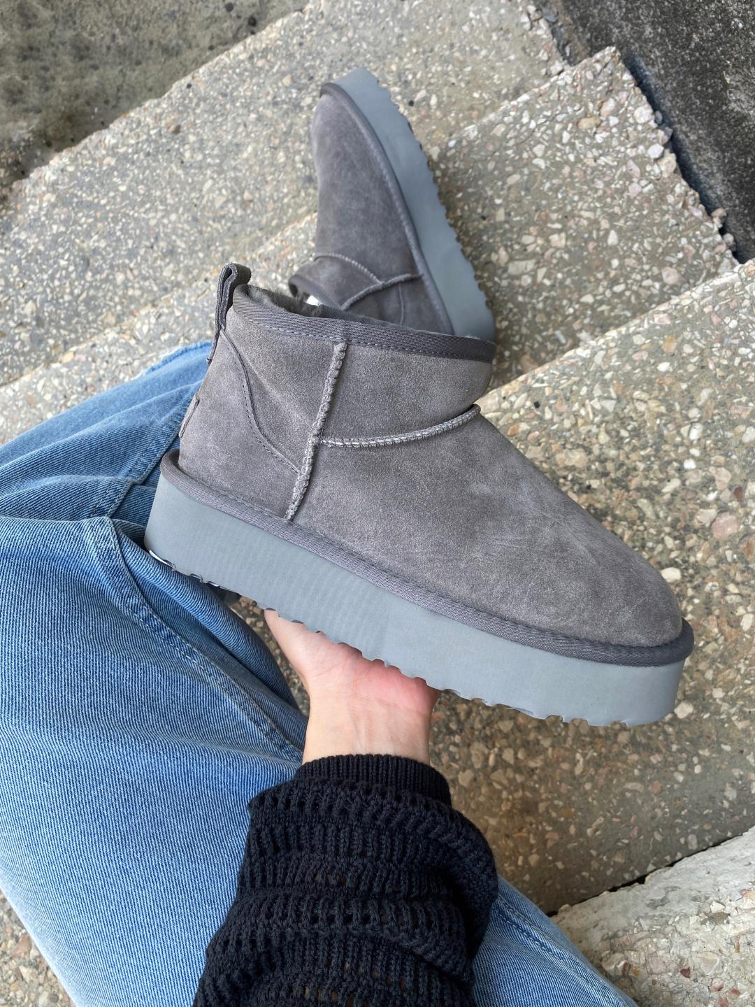 Ugg Classic Ultra Mini Platform Grey
