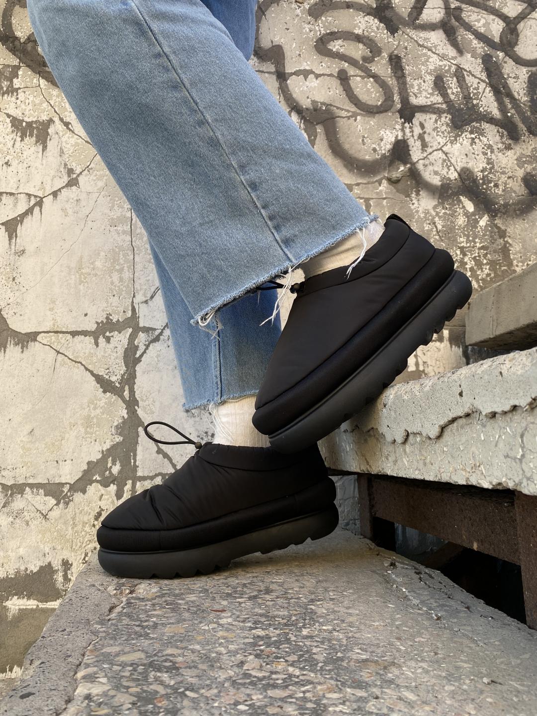 Ugg Maxi Clog Black