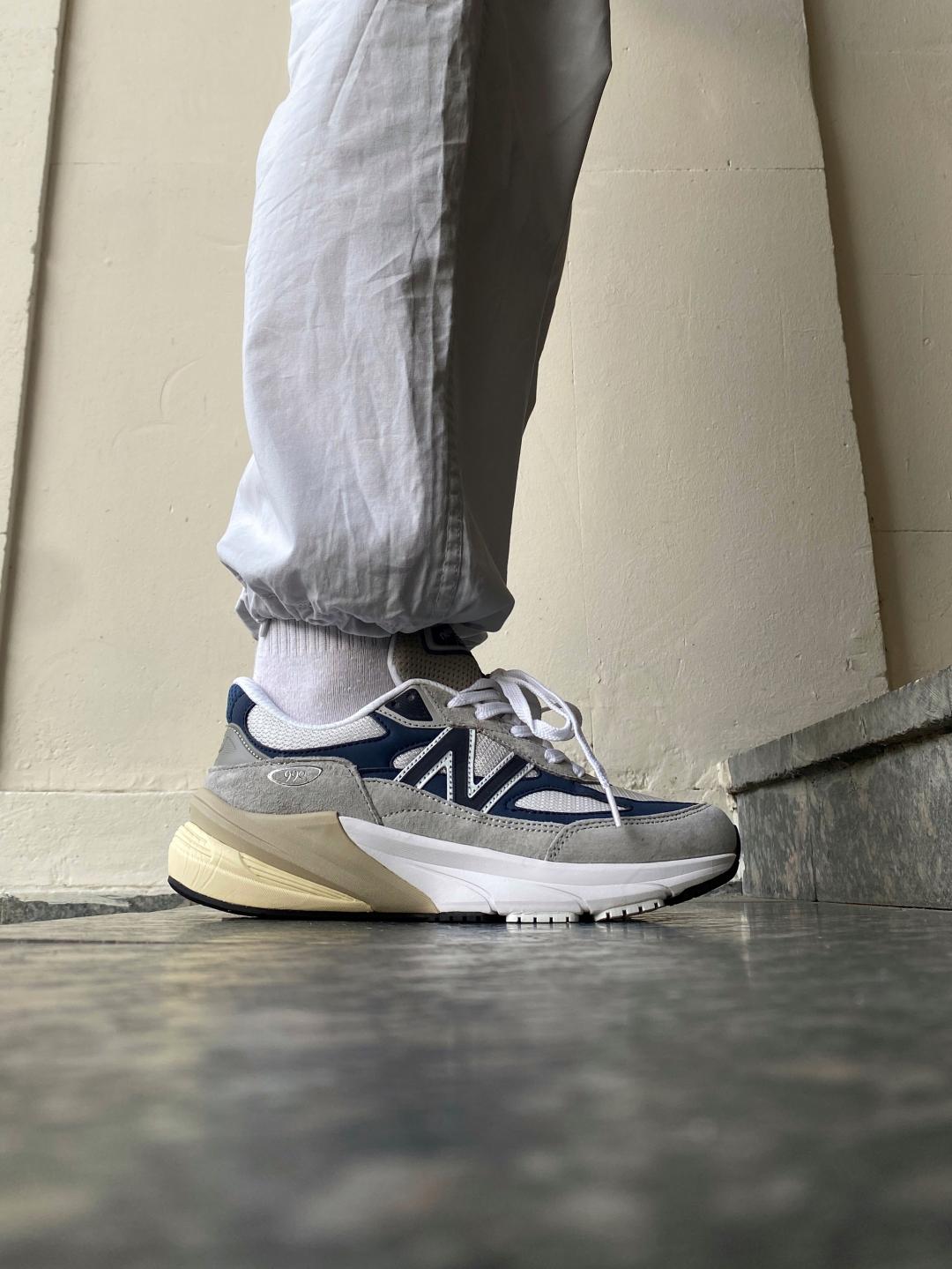 New Balance 990 V6 Grey Navy