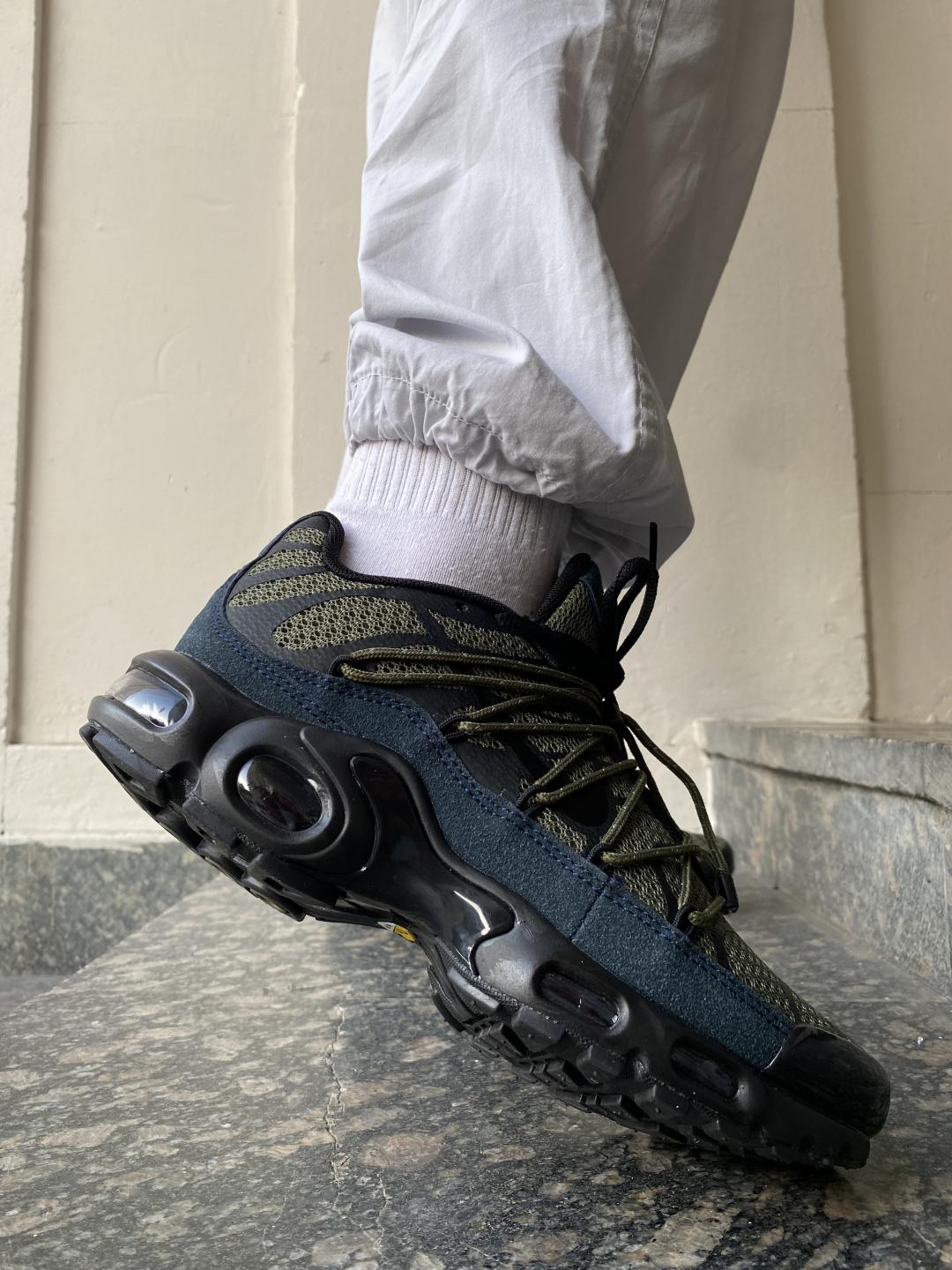 Nike Air Max TN Plus Khaki Black