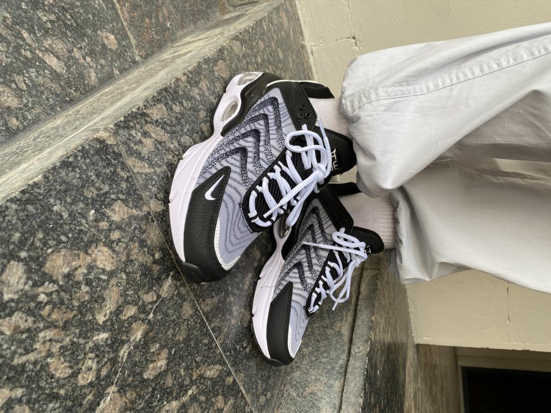 Nike Air Max TW Black White