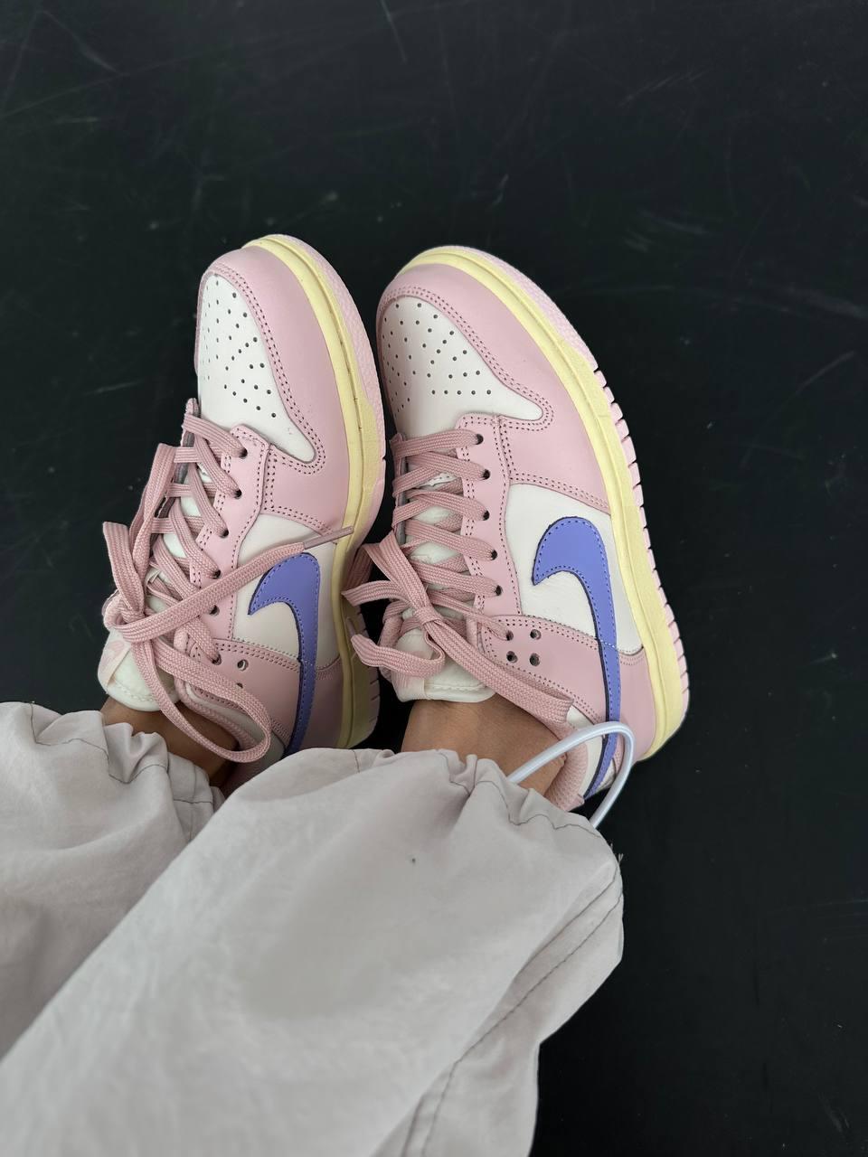Nike SB Dunk Low Pink Oxford