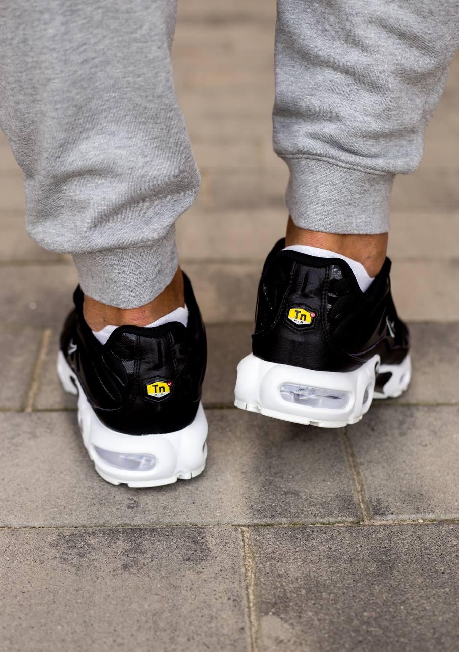Nike Air Max Plus TN Black White