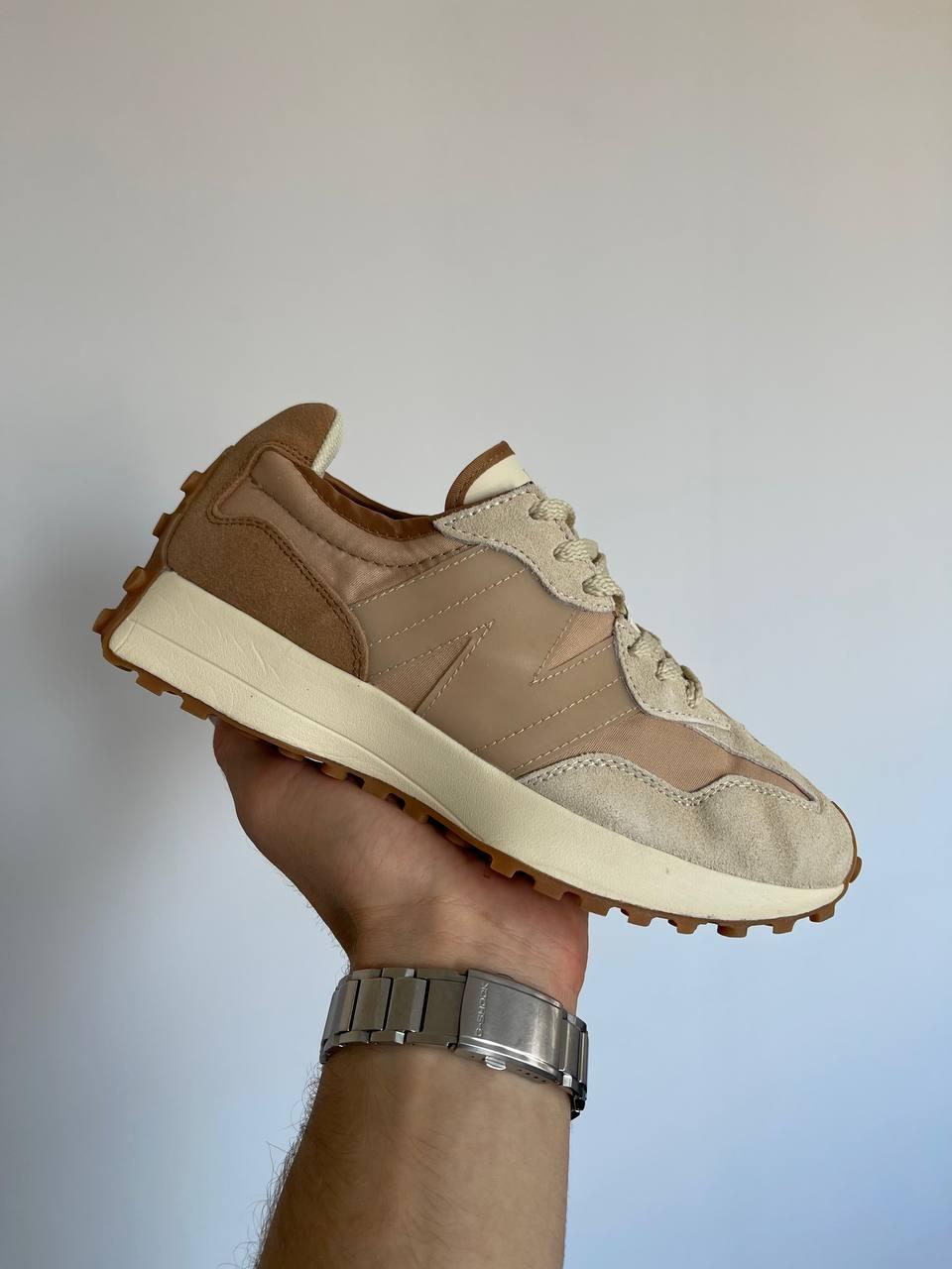 New Balance 327 Beige Brown