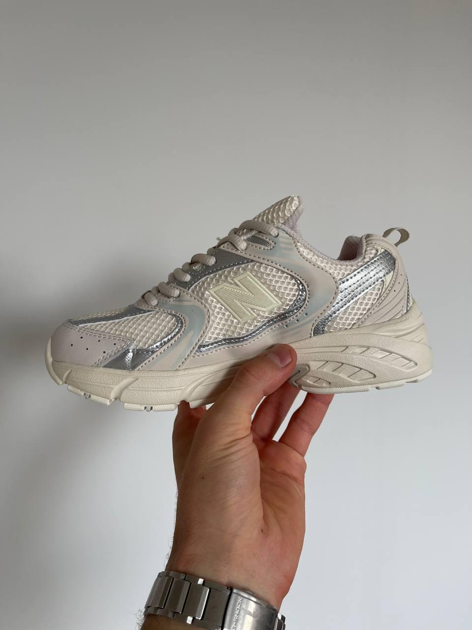 New Balance 530 Beige v3