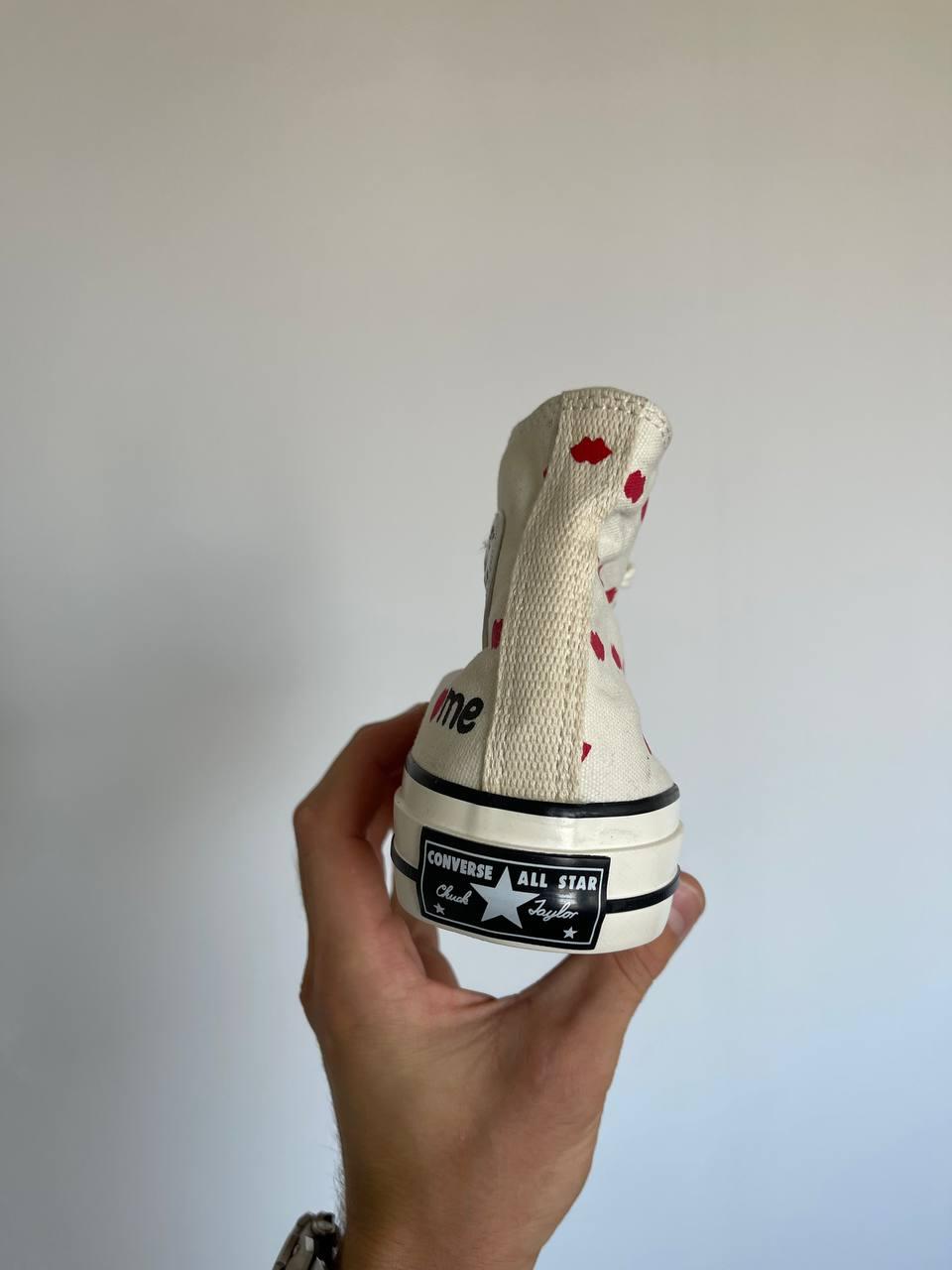 Converse Chuck 70 Embroidered Lips White
