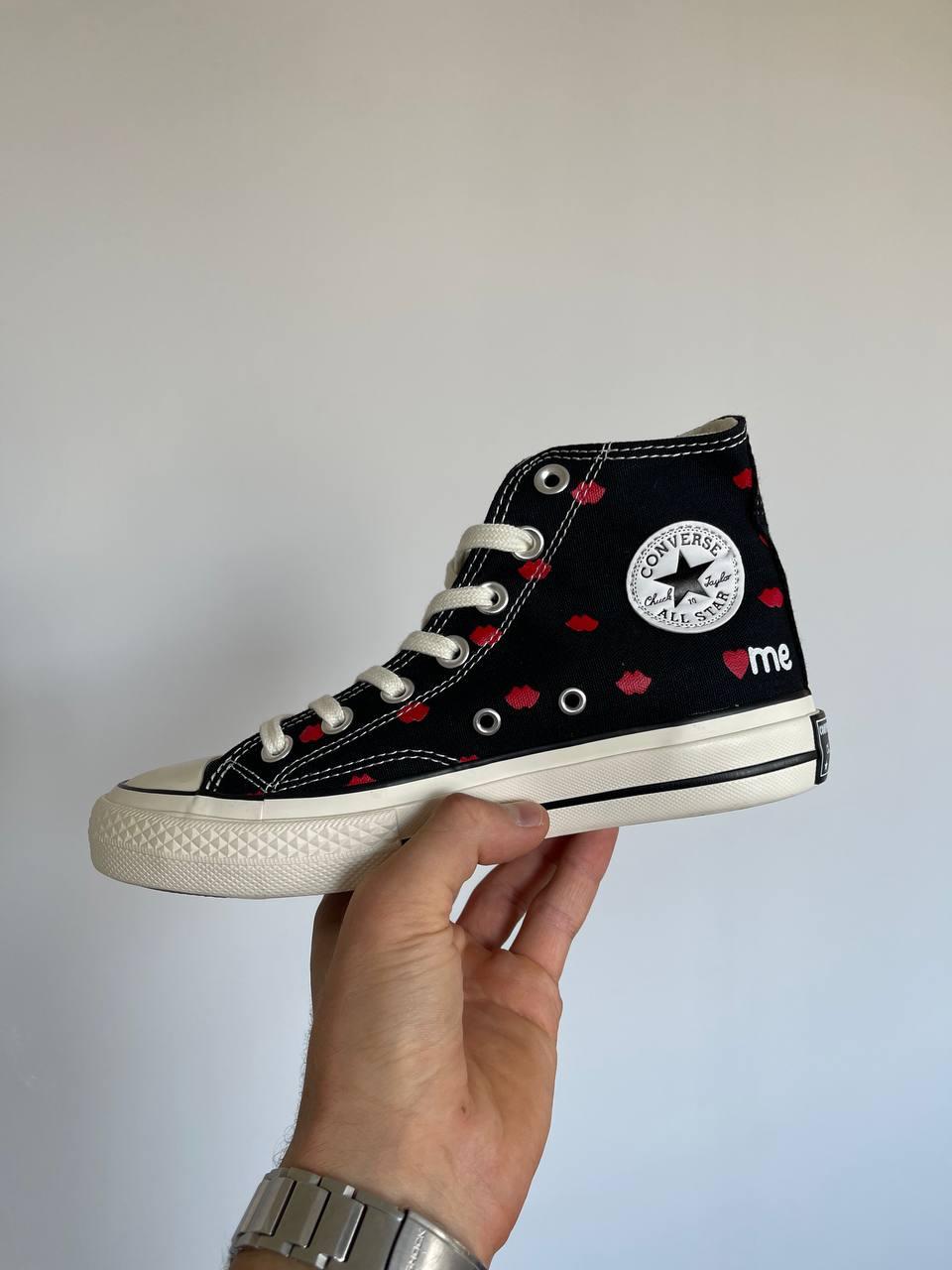 Converse Chuck 70 Embroidered Lips Black