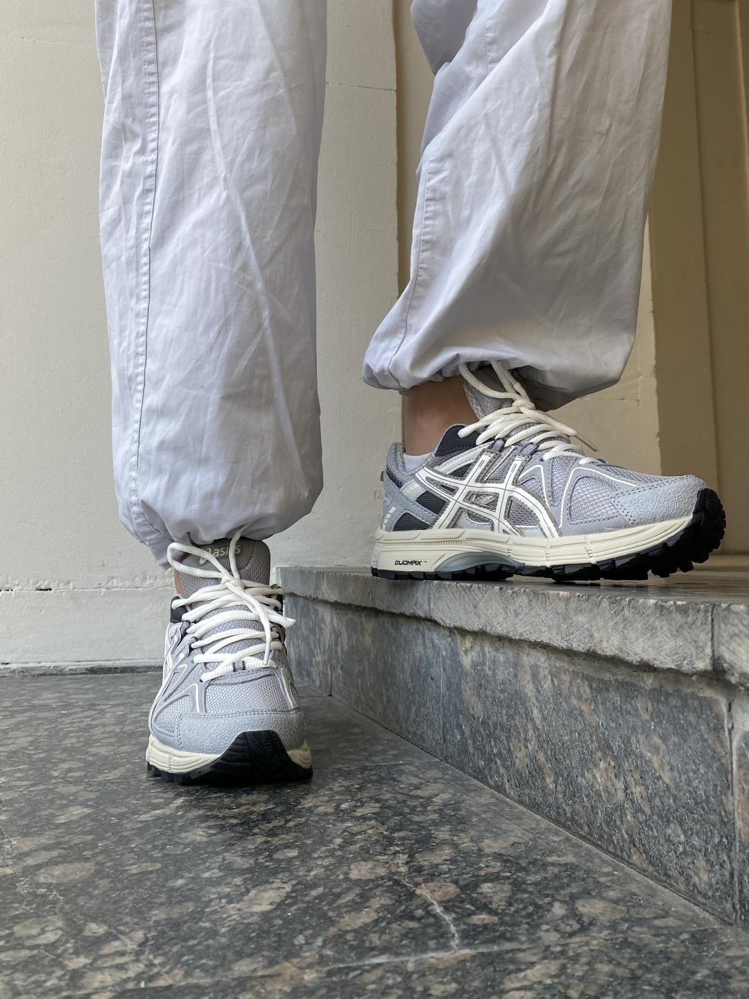 Asics Gel-Kahana 8 Grey