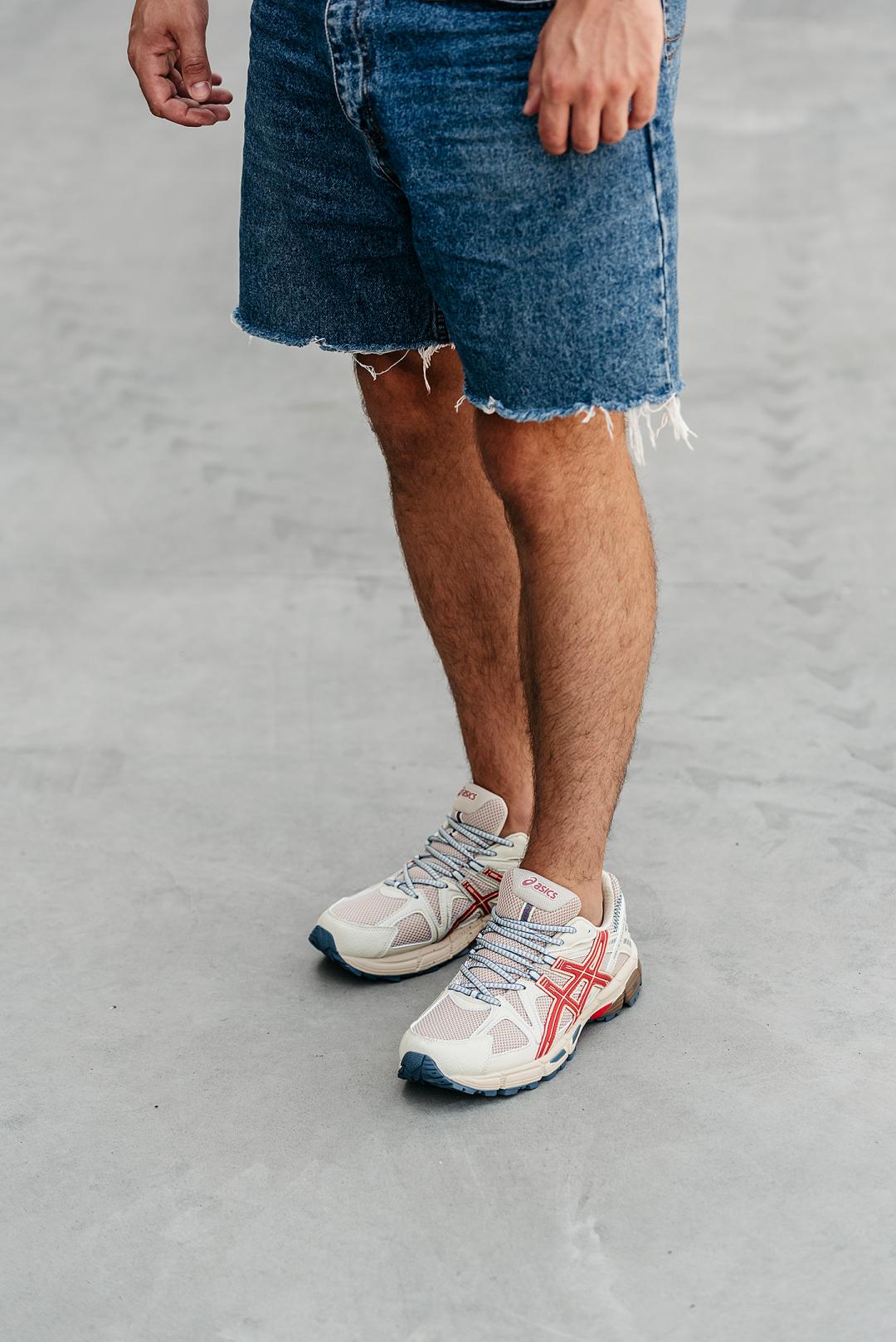 Asics Gel-Kahana 8 Beige Red